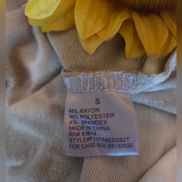 Tie-Dye Hoodie - Picture 8 of 9